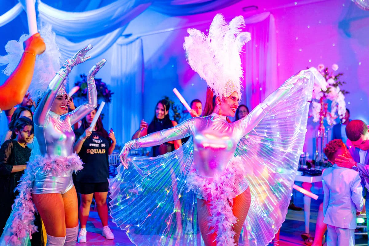 Stilt Walker Cycle Class